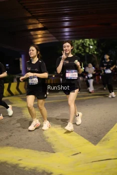 Runner Photo 4274701