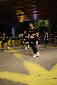 Runner Photo 4274711