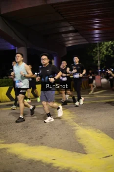 Runner Photo 4274712