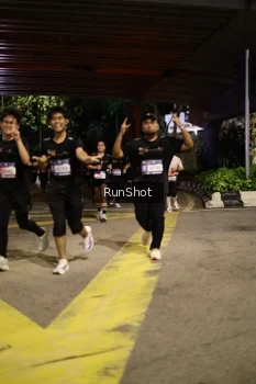 Runner Photo 4274772