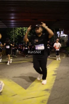 Runner Photo 4274780