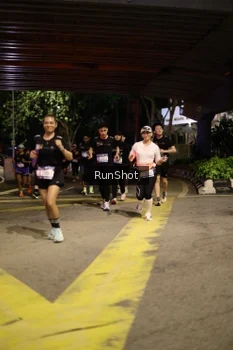 Runner Photo 4274784