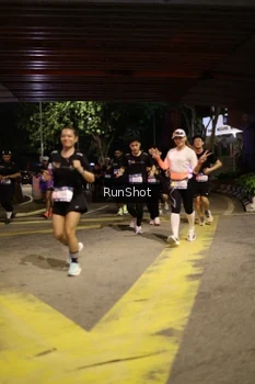 Runner Photo 4274786