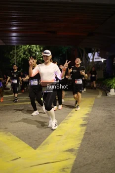 Runner Photo 4274794