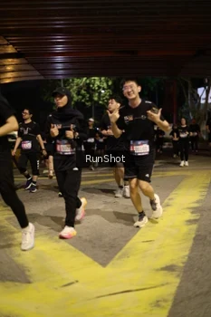 Runner Photo 4274812