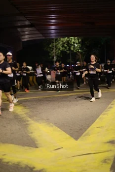 Runner Photo 4274824