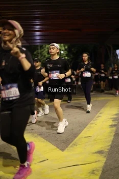 Runner Photo 4274857