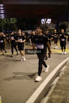Runner Photo 4274900
