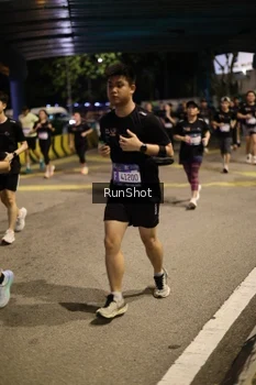 Runner Photo 4274966