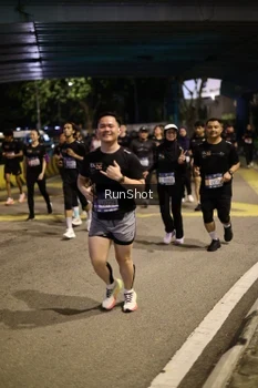 Runner Photo 4274981