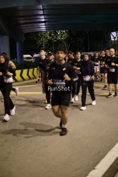 Runner Photo 4274983