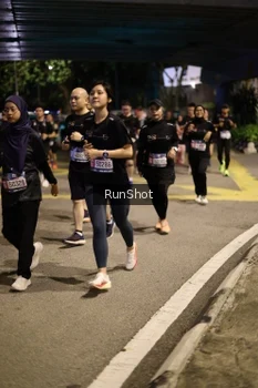 Runner Photo 4274997