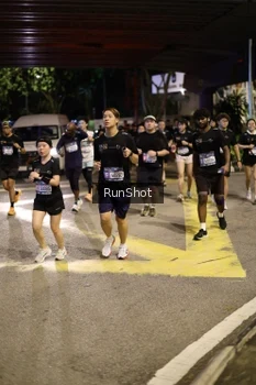 Runner Photo 4275039
