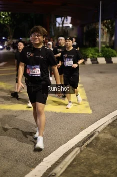 Runner Photo 4275054