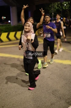 Runner Photo 4275087