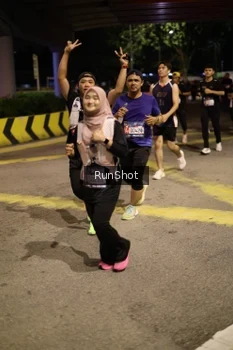 Runner Photo 4275108