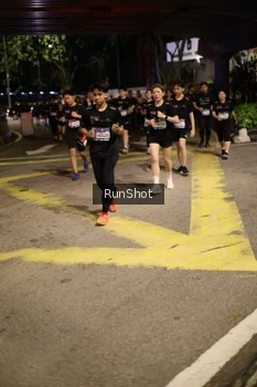 Runner Photo 4275114