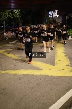 Runner Photo 4275116
