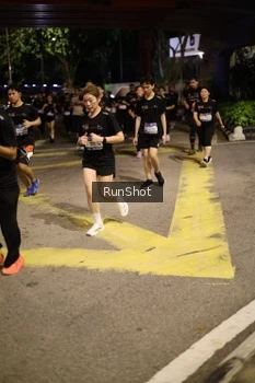 Runner Photo 4275122