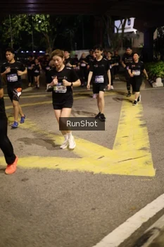 Runner Photo 4275123