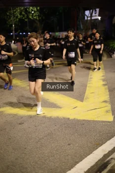 Runner Photo 4275126