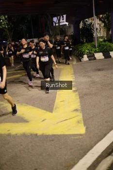Runner Photo 4275139