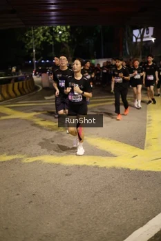 Runner Photo 4275141