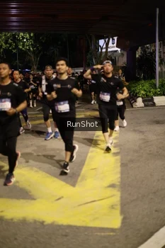Runner Photo 4275157