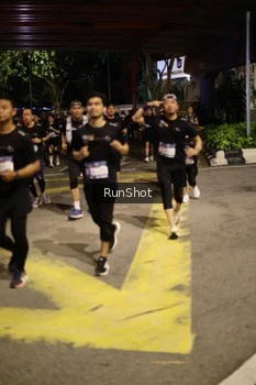Runner Photo 4275158