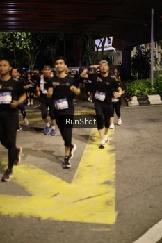 Runner Photo 4275162
