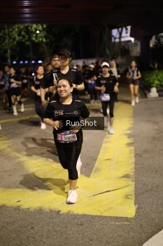 Runner Photo 4275176