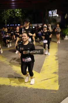 Runner Photo 4275178