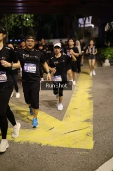 Runner Photo 4275181