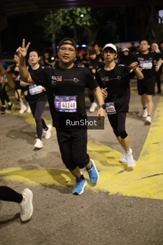 Runner Photo 4275194
