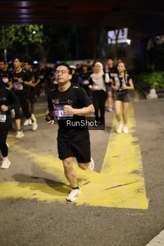 Runner Photo 4275200