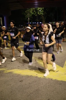 Runner Photo 4275212