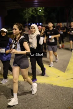 Runner Photo 4275214