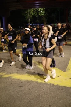Runner Photo 4275217