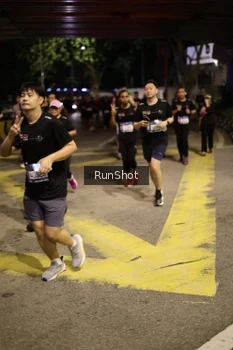 Runner Photo 4275224
