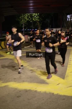 Runner Photo 4275241