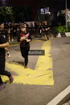 Runner Photo 4275244