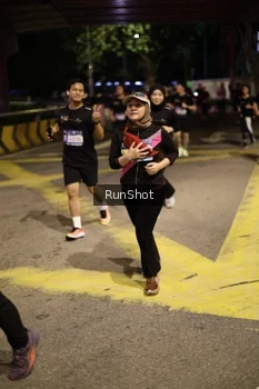 Runner Photo 4275249