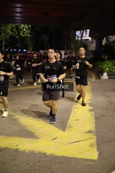 Runner Photo 4275259