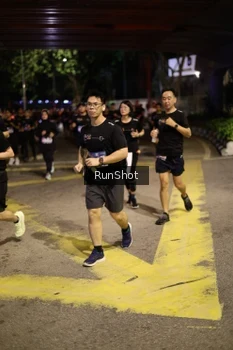 Runner Photo 4275261