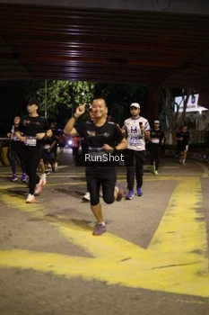 Runner Photo 4275281