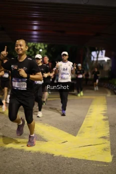 Runner Photo 4275284