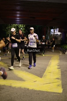 Runner Photo 4275287