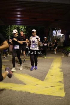 Runner Photo 4275288