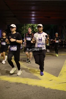 Runner Photo 4275294
