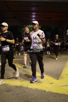 Runner Photo 4275297